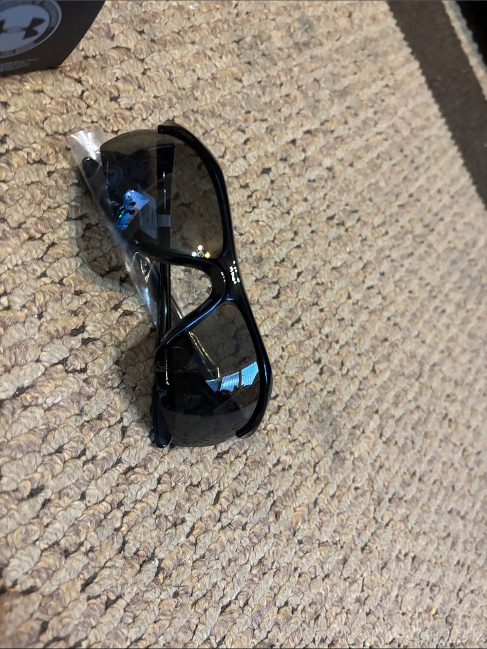 Under Armour Black Wrap Sunglasses - Picture 5 of 6